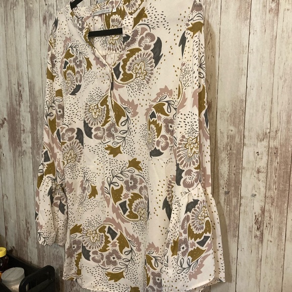 Blouse - Picture 2 of 4